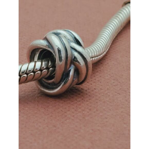 PANDORA Love Knot Charm in 925 Sterling Silver 790484 - Picture 1 of 7